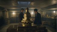 They found the hidden gold (Image via Netflix)